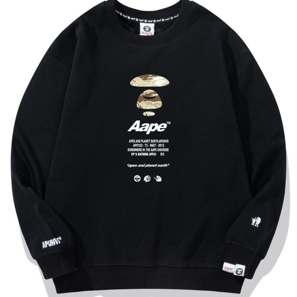 Aape Printed trend loose crew neck plus velvet hoodie.